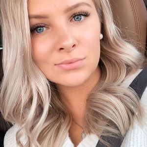 Meet your Posher, Mackenzie